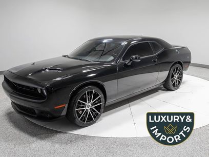 Used 2016 Dodge Challenger R/T w/ Blacktop Package