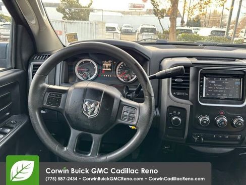 Used 2013 RAM 2500 Tradesman w/ Chrome Appearance Group image 22
