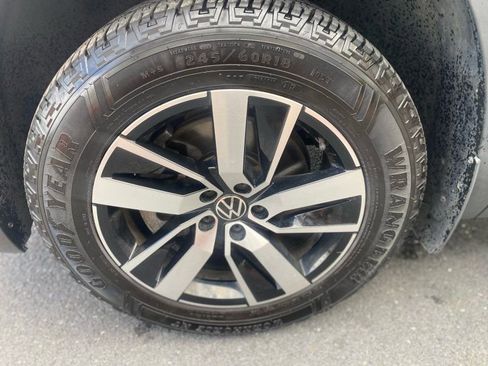 Used 2021 Volkswagen Atlas SE image 11