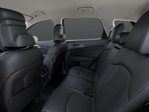 New 2026 Kia Sportage EX image 18