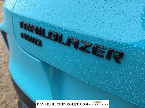 Used 2022 Chevrolet TrailBlazer RS w/ Sun and Liftgate Package AWD/4WD image 37
