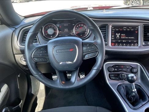 Used 2022 Dodge Challenger R/T Scat Pack image 5