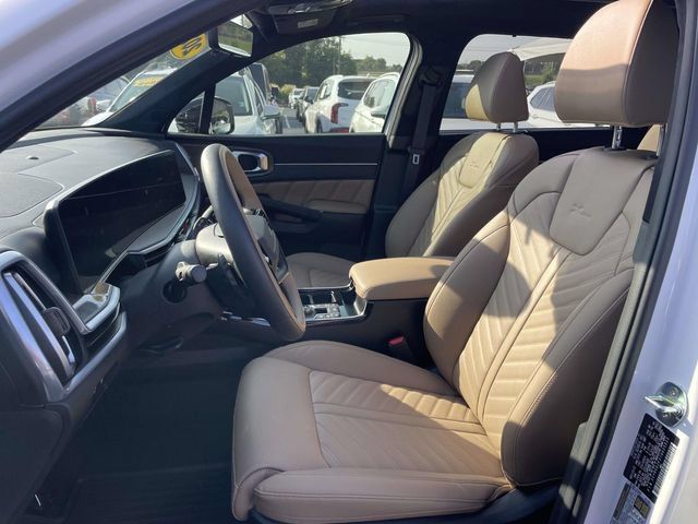 Used 2026 Kia Sorento SX Prestige w/ Olive Brown Leather Package AWD/4WD image 17