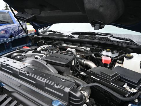 Used 2025 Chevrolet Silverado 3500 LT w/ Safety Package image 5