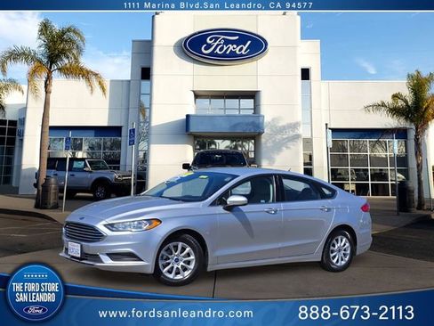 Used 2017 Ford Fusion S FWD image 1