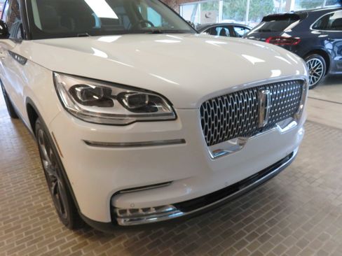Used 2020 Lincoln Aviator Reserve w/ Equipment Group 202A image 59