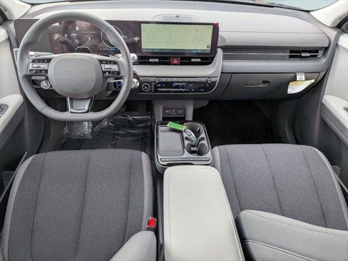 New 2025 Hyundai Ioniq 5 SE image 25