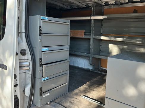 Used 2018 Nissan NV 2500 SV w/ Navigation Package RWD image 16