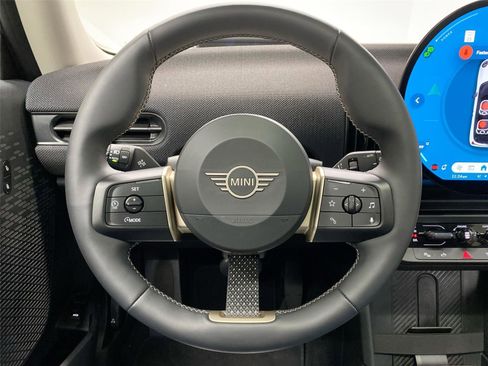 Certified 2025 MINI Cooper S image 15