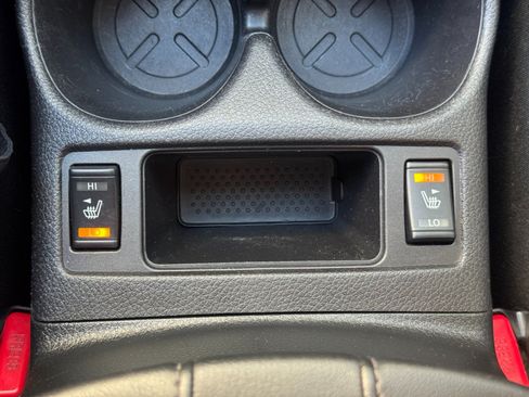 Used 2018 Nissan Rogue SL w/ Premium Package FWD image 31