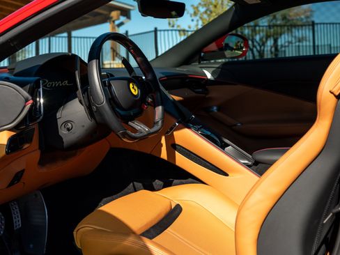 Used 2022 Ferrari Roma RWD image 66