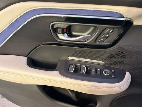 Used 2025 Acura ADX A-Spec image 27