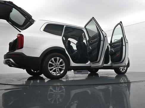 Used 2020 Kia Telluride SX w/ SX Prestige Package AWD/4WD image 29