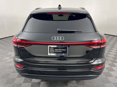 Used 2025 Audi Q6 e-tron Premium Plus AWD/4WD image 11