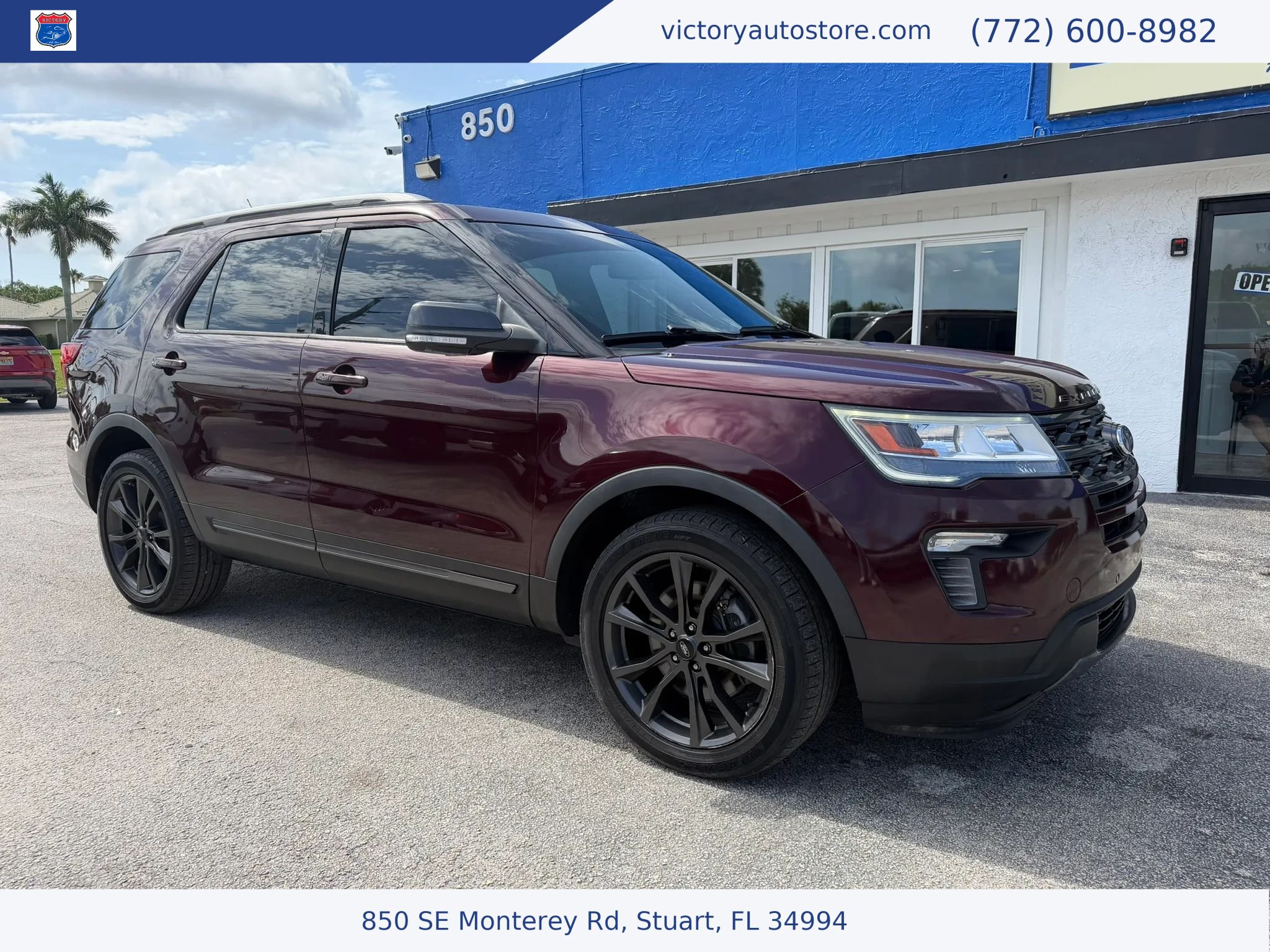 Used 2018 Ford Explorer XLT w/ Equipment Group 202A AWD/4WD image 1