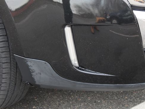 Used 2011 Ford Edge Limited image 34