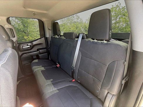 Used 2022 Chevrolet Silverado 1500 Custom image 22