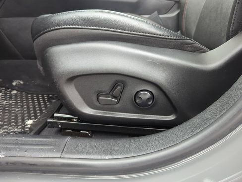 Used 2022 Jeep Compass Trailhawk w/ Trailhawk Elite Group image 32