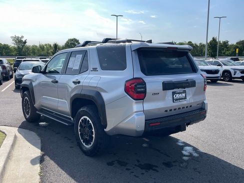 Used 2025 Toyota 4Runner TRD Off-Road AWD/4WD image 3