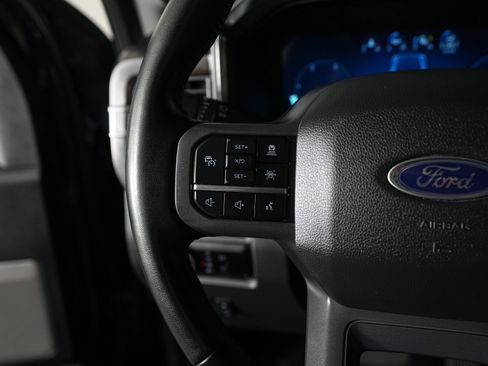 Used 2023 Ford F250 Lariat w/ Lariat Ultimate Package AWD/4WD image 17