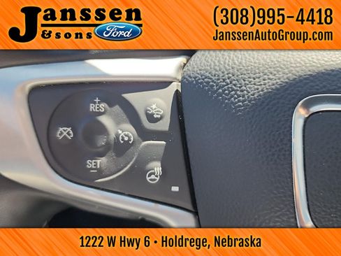 Used 2023 GMC Terrain SLT AWD/4WD image 23