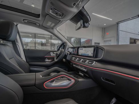 New 2026 Mercedes-Benz GLE 450 4MATIC image 17