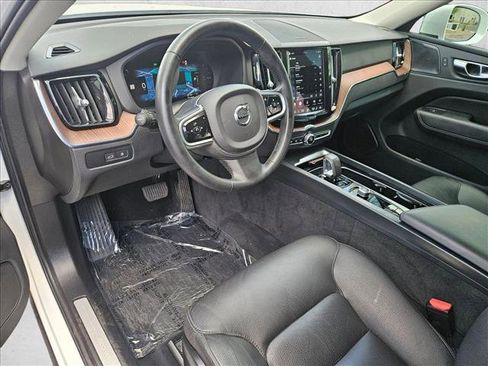 Used 2023 Volvo XC60 T8 Plus w/ Protection Package AWD/4WD image 10