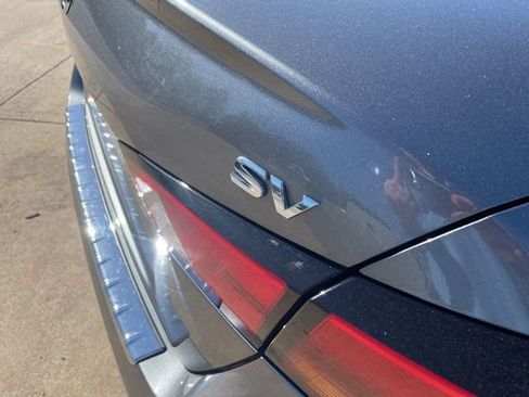 Used 2022 Nissan Altima 2.5 SV w/ SV Premium Package image 8