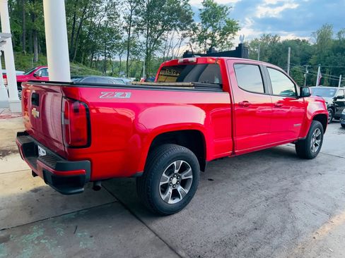 Used 2015 Chevrolet Colorado Z71 w/ LPO, Gearon Divider Package AWD/4WD image 4