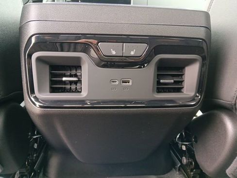 New 2026 GMC Sierra 2500 AT4 AWD/4WD image 20