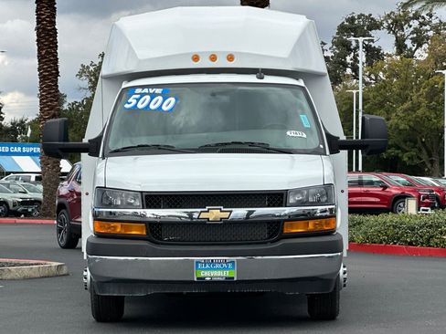 New 2024 Chevrolet Express 3500 w/ Power Convenience Package image 8
