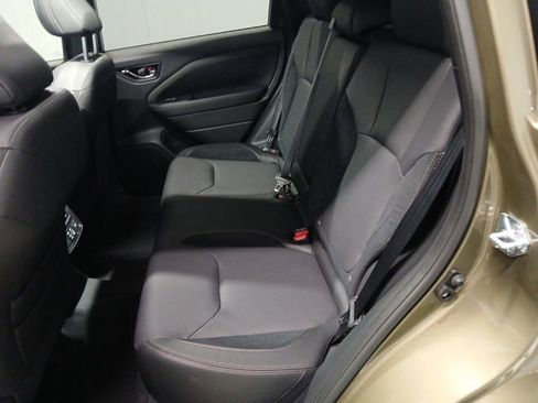 New 2025 Subaru Forester Touring AWD/4WD image 11
