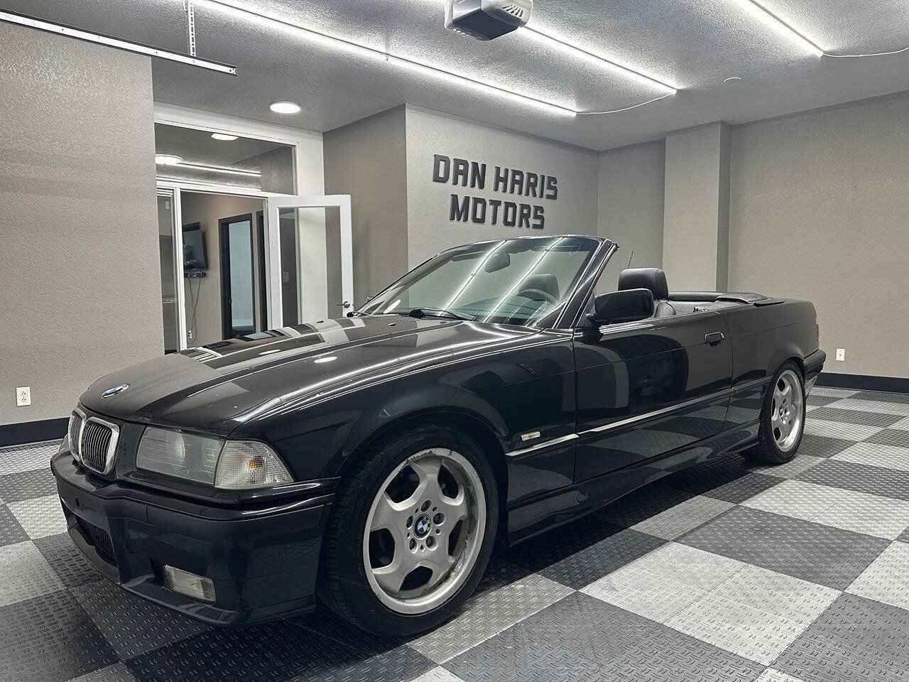 Used 1997 BMW 328i Convertible RWD image 27