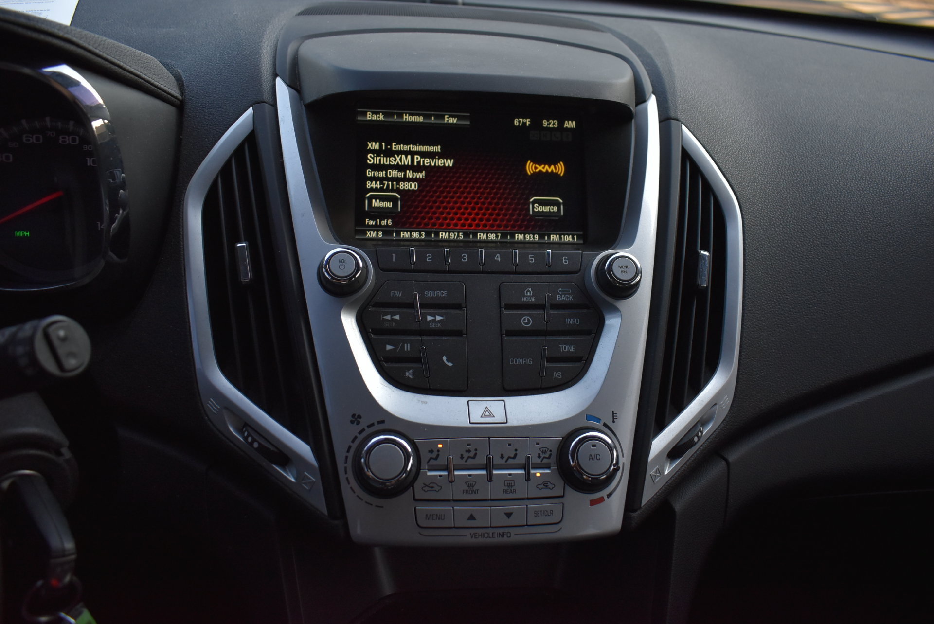 Used 2016 GMC Terrain SLE FWD image 23