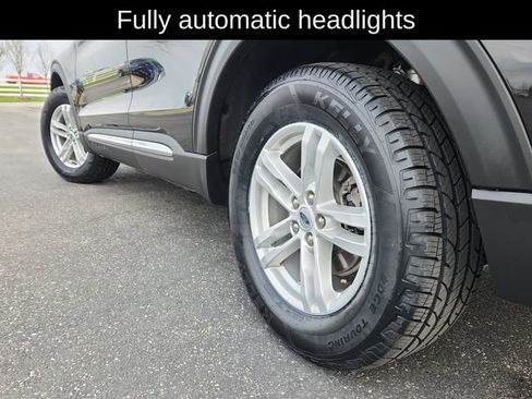 Used 2022 Ford Explorer XLT w/ Class IV Trailer Tow Package AWD/4WD image 18