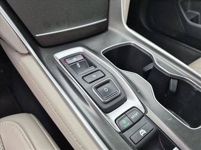 Used 2022 Honda Accord Touring image 10