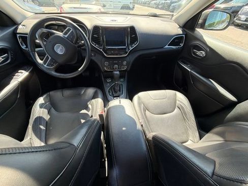 Used 2020 Jeep Cherokee Limited AWD/4WD image 17