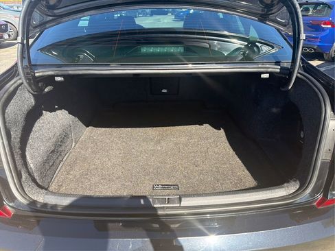 Used 2017 Volkswagen Passat 3.6 SEL Premium image 13