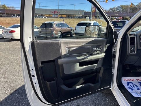 Used 2016 RAM 1500 Tradesman w/ Power & Remote Entry Group image 11