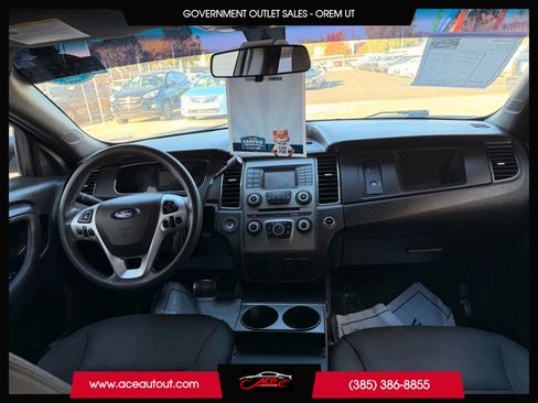 Used 2018 Ford Taurus Police Interceptor AWD image 12