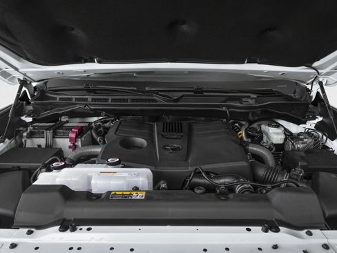 New 2026 Toyota Tundra Limited AWD/4WD image 8