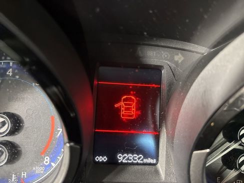 Used 2016 Toyota Corolla L image 15