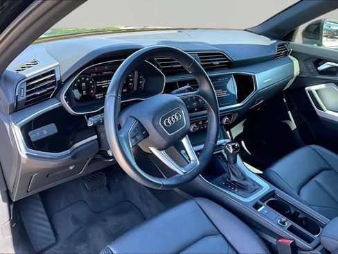 Used 2023 Audi Q3 2.0T Premium w/ Convenience Package AWD/4WD image 13