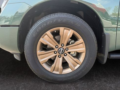 Used 2024 Nissan Titan SV w/ SV Bronze Edition Package AWD/4WD image 26