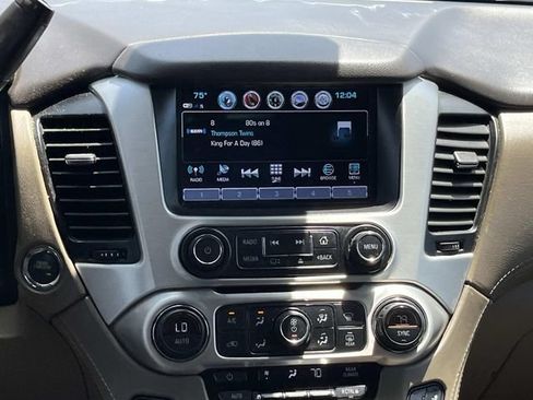 Used 2020 GMC Yukon SLT w/ Open Road Package AWD/4WD image 15