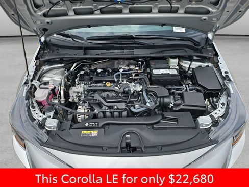 Used 2025 Toyota Corolla LE FWD image 38