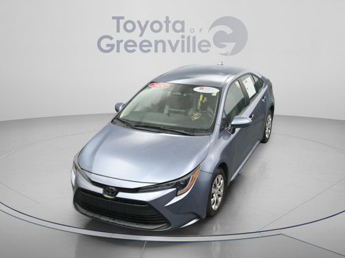 Used 2024 Toyota Corolla LE image 23