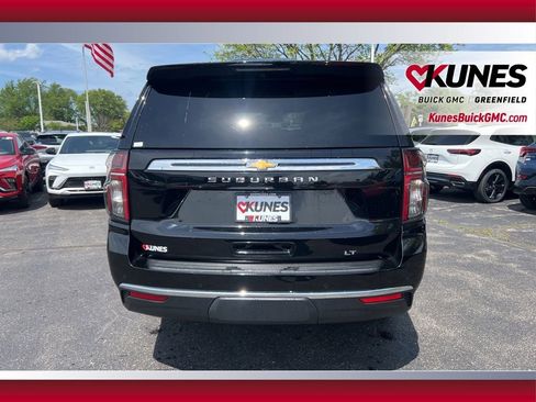 Used 2023 Chevrolet Suburban LT w/ Luxury Package AWD/4WD image 6