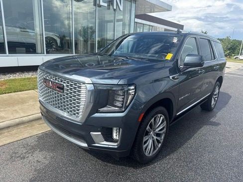Used 2021 GMC Yukon Denali w/ Denali Premium Package RWD image 2
