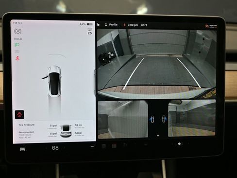 Used 2020 Tesla Model 3 Standard Range RWD image 22